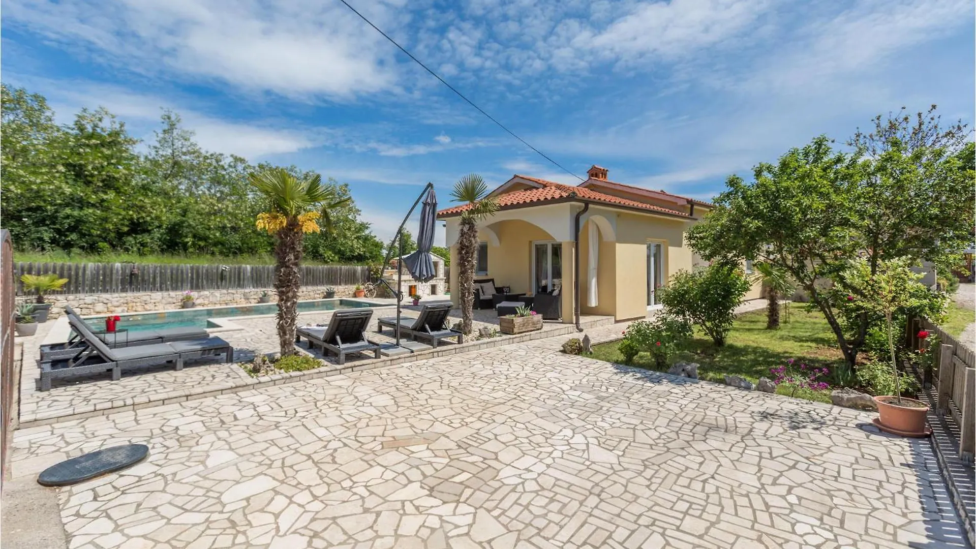 Stunning Home In Vrecari With Kitchen Nedeščina 0*,  Chorvatsko