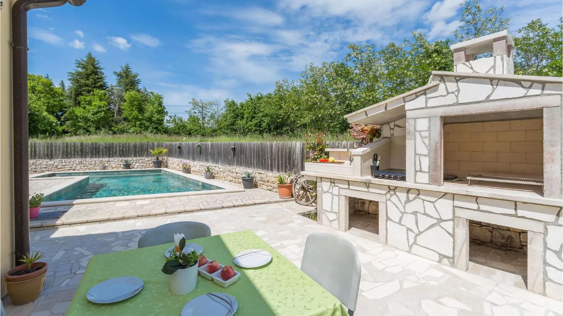 Stunning Home In Vrecari With Kitchen Croatia