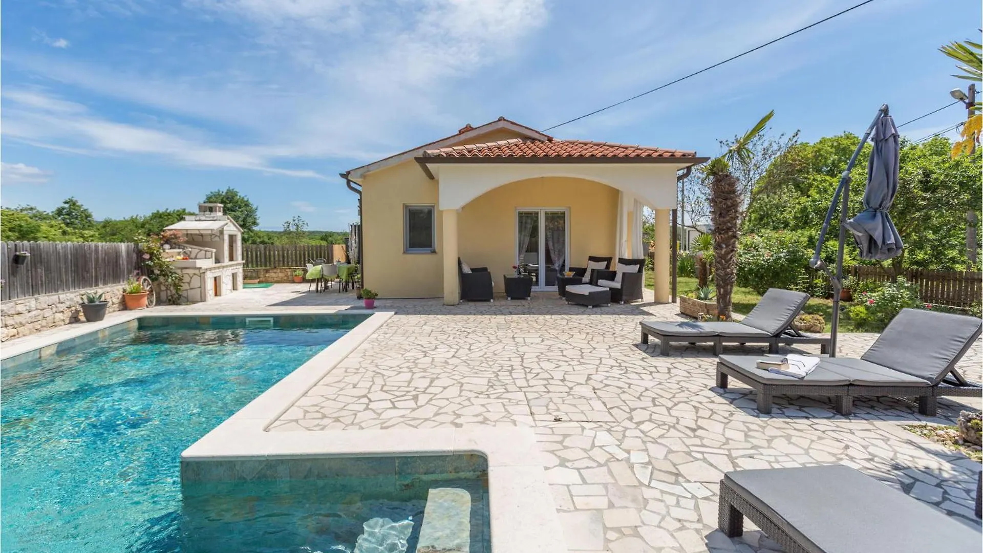 Stunning Home In Vrecari With Kitchen Nedeščina 0*,  Chorvatsko